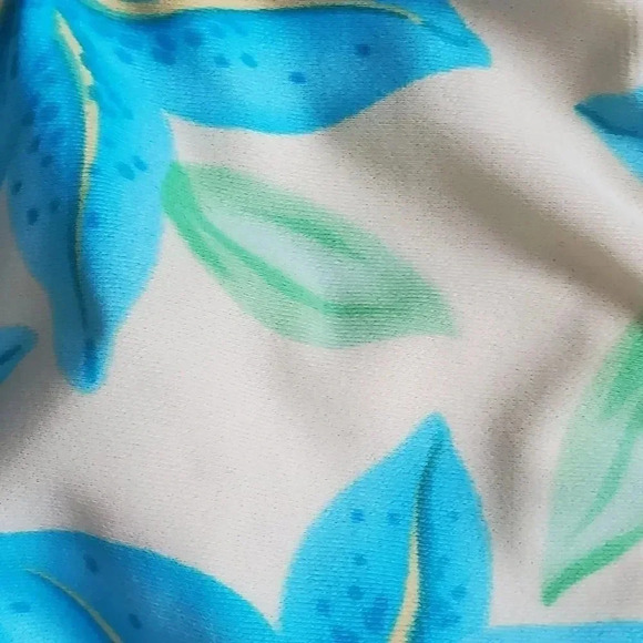 Point Conception blue, green,white floral bikini bottom Size Small - Picture 3 of 4